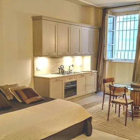 Apartment Via Pergola